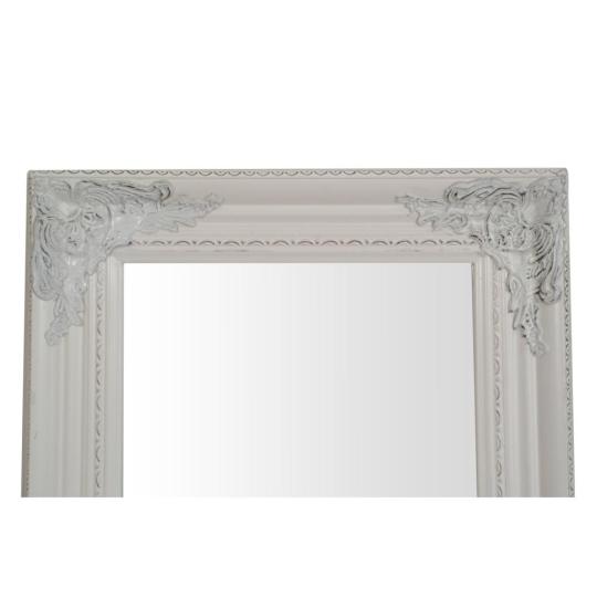 vintage velke biele stojace zrkadlo garderoba mediteransky rustikalne antikovany obuchany barokovy klasicky elegantny zrkadla starodavne lameridiana dizajn interieru obciansky byt.jpg